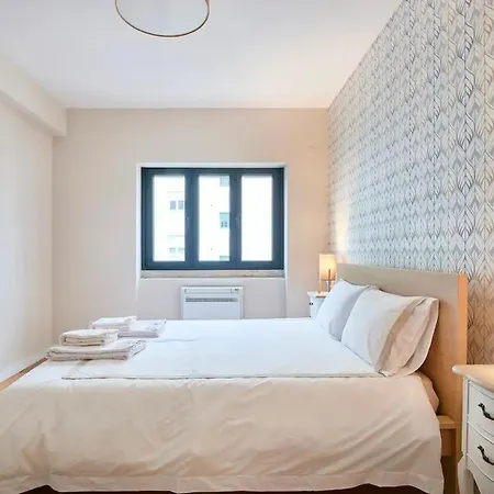 Apartamento Acolhedor Com 2 Quartos * ליסבון