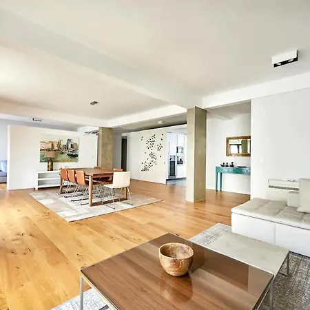 Apartamento Acolhedor Com 2 Quartos דירה *